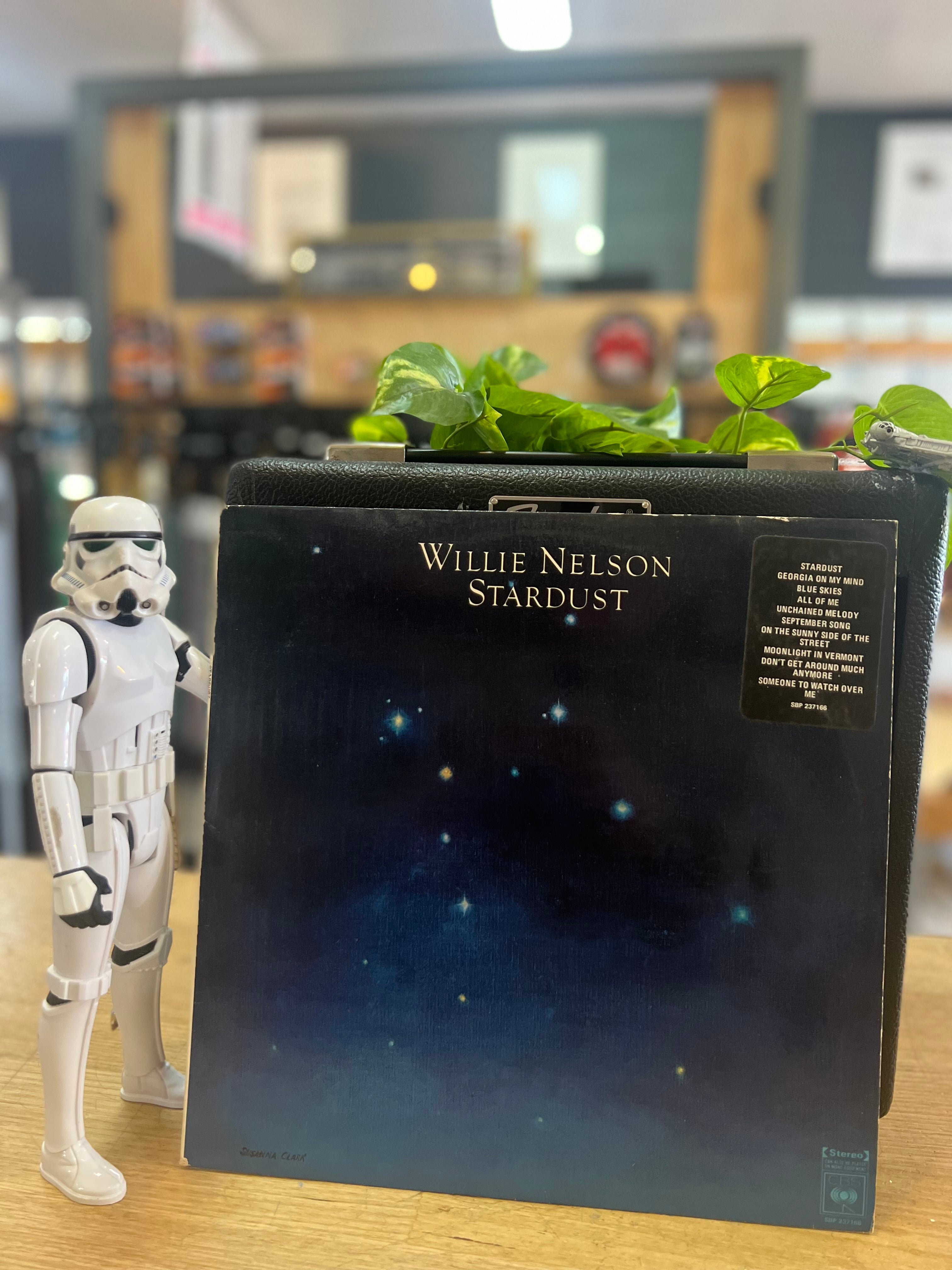 Willie Nelson | Stardust | 1978 Australian Pressing | Vintage Vinyl Willie Nelson | Stardust | 1978 Australian Pressing | Vintage Vinyl
